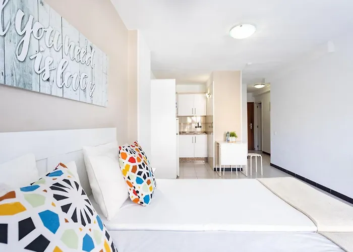 Apartamento Comodoro Los Cristianos (Tenerife)